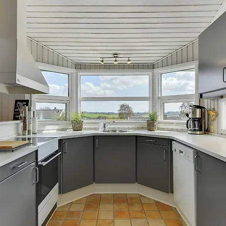 Spacious Retreat With Fjord View - By Traum Egernsund